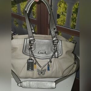 Coach Ashley Cream/Silver Leather, Pink Interior, Excellent Condition